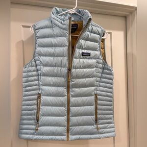 Women’s Patagonia Light Blue Puffer Vest